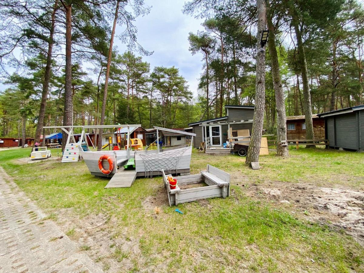 Domki U Huberta Miedzywodzie Exterior photo